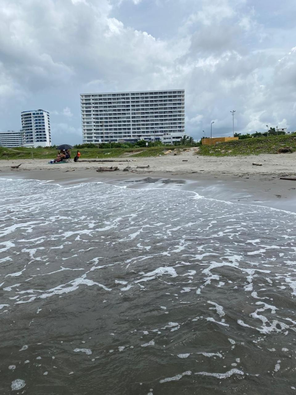 Moderno Apto Cerca Del Mar Y Aeropuerto Apartamento Cartagena